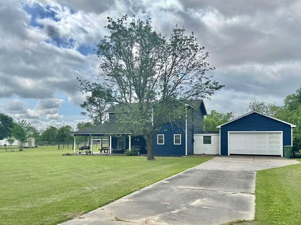 3084 60th St, Port Arthur, TX 77640
