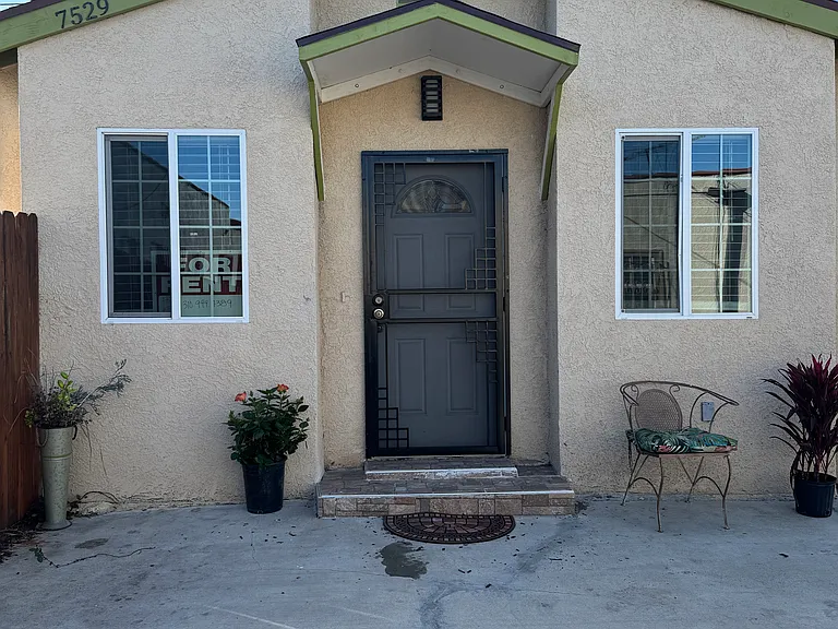 7529 La Salle Ave #1 — Photo 14