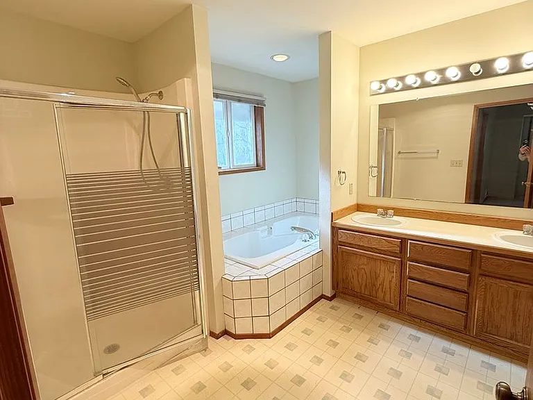 7423 Tracyton Blvd NW — Photo 16