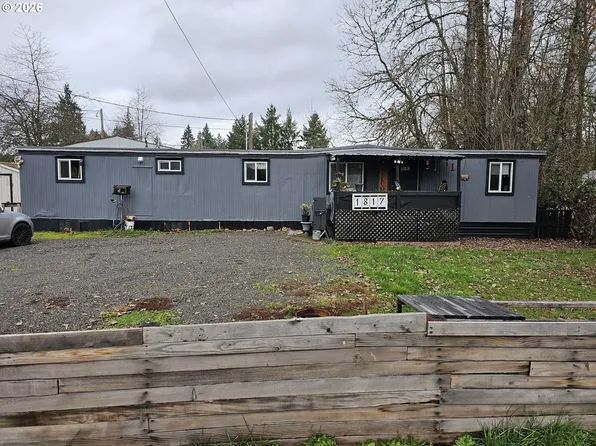 1817 Vine St, Sweet Home, OR 97386