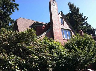 2272 NE 61st St, Seattle, WA 98115