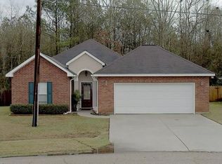 40118 Emerald Dr, Ponchatoula, LA 70454