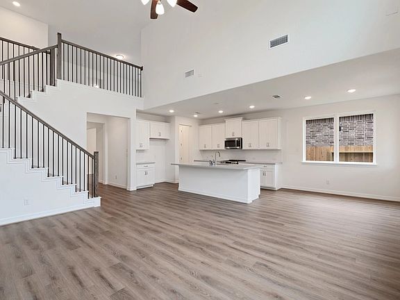 Sample product photo. Actual exterior and interior selections may vary by homesite. Photo may be vir