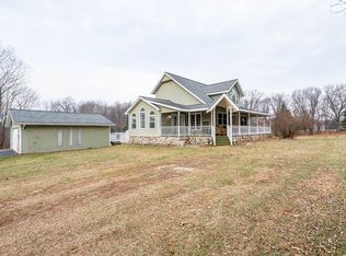 10450 Cooper Rd, Pleasant Lake, MI 49272