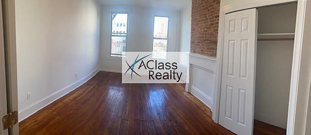 1st image of 11-20 47th Ave #2R