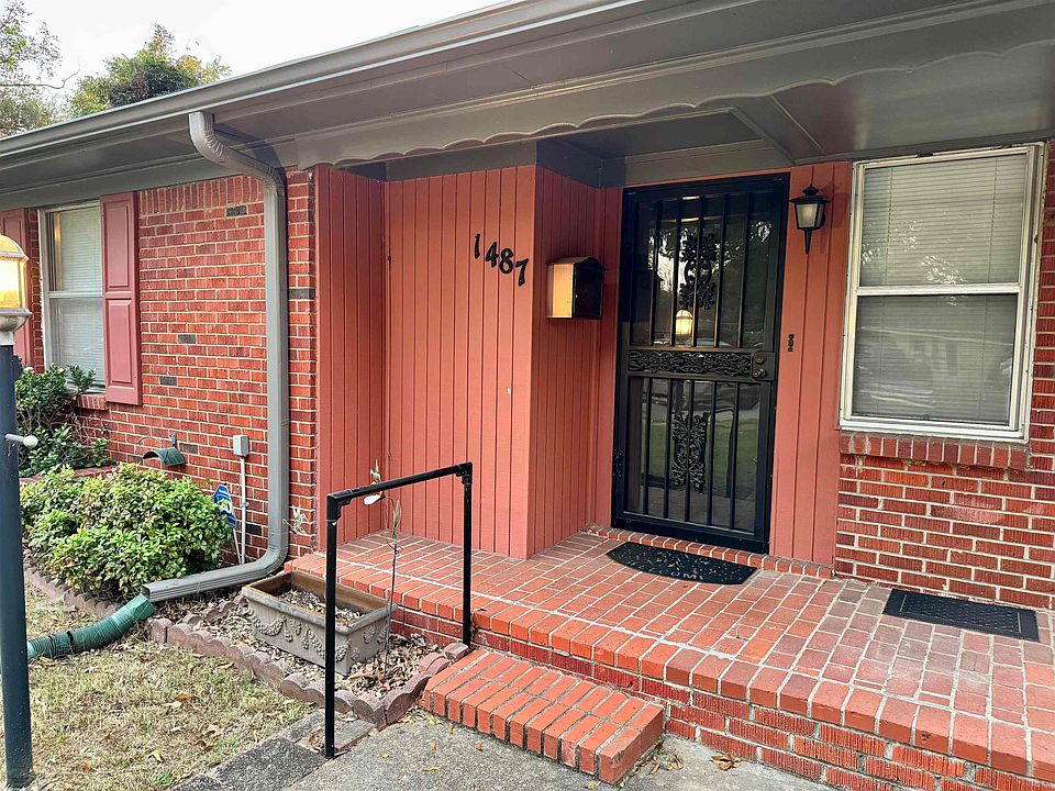 2nd image of 1487 Zelin St