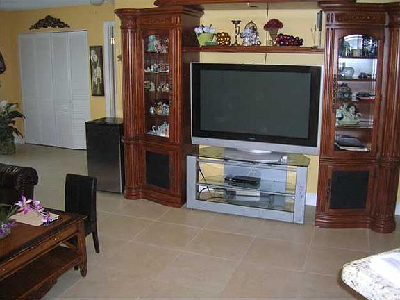 2nd image of 3470 Pinewalk Dr N APT 217
