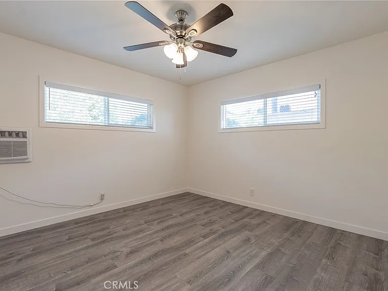 3518 W Orange Ave — Photo 17