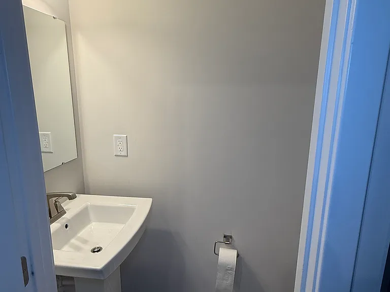 Powder room