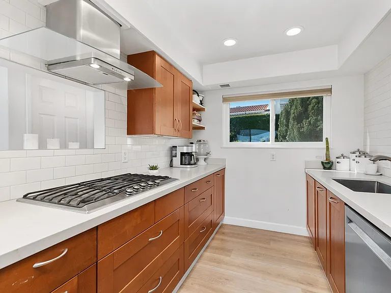 719 Calle Camisa — Photo 11