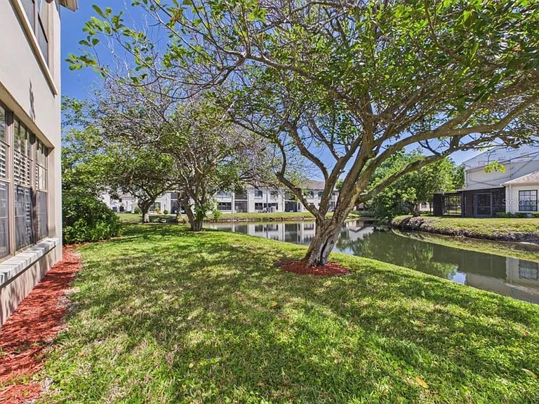 Pelican Ct — Photo 25