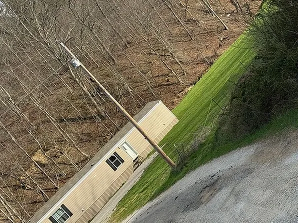 2003 Centerville Rd, West Liberty, KY 41472