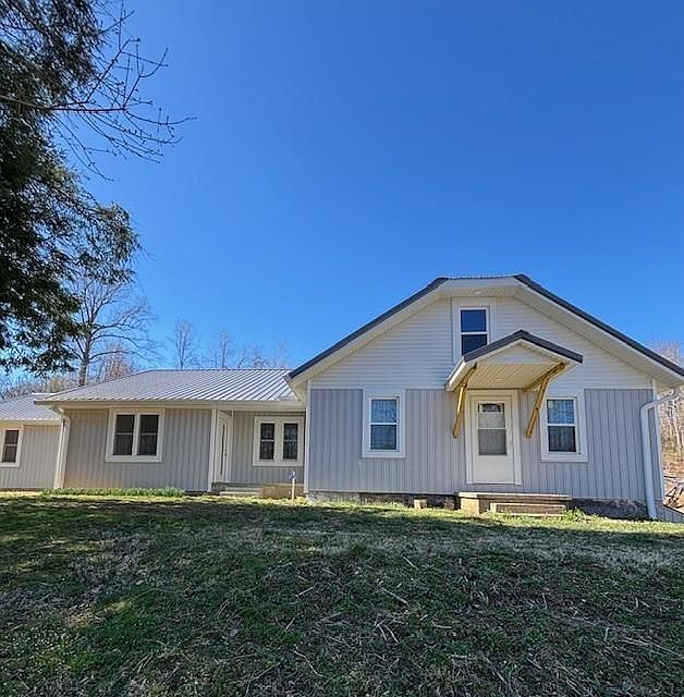 1st image of 849 Gephart Rd