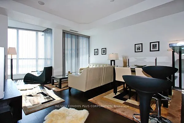 218 Queens Quay W #2611 — Photo 16