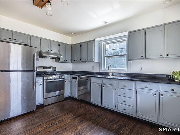 4th image of 15 Driftway Point Road