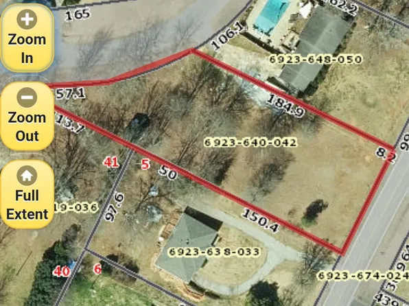 9 Green Acres Dr, Ware Shoals, SC 29692
