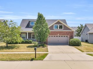 2316 Savanna Dr, Champaign, IL