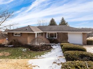 12 Jane St, Coraopolis, PA 15108