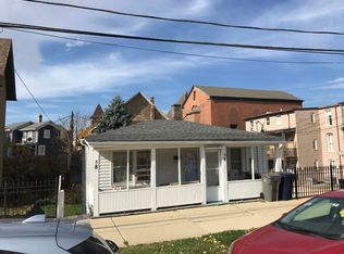 58 S Geneva St, Elgin, IL 60120