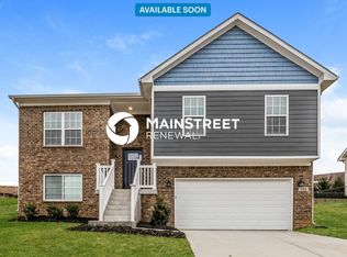 388 Grand Oak Blvd, Shepherdsville, KY 40165