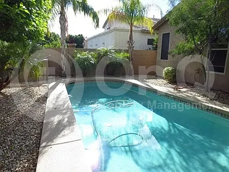 16609 S 16th Dr — Photo 52