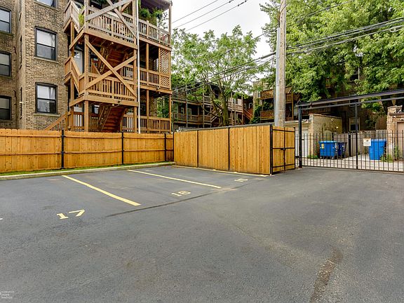 5th image of 5802 N Kenmore Ave #1048-3
