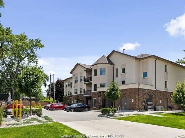 480 Fairview Blvd #101, Windsor, ON N8S 3E2