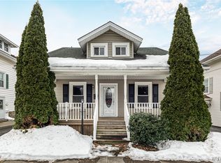 15 Rogers Ave, Lockport, NY