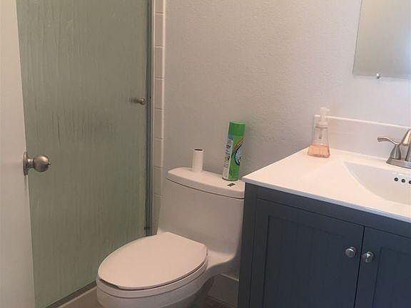 3rd image of 1699 Monterey Dr
