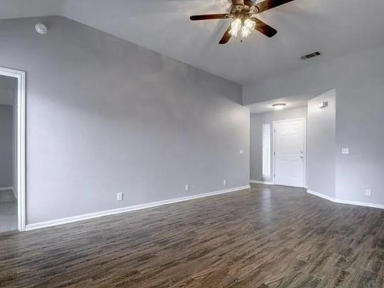 351 Zebra Dr — Photo 6