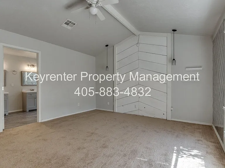 6913 Fawn Canyon Dr — Photo 26