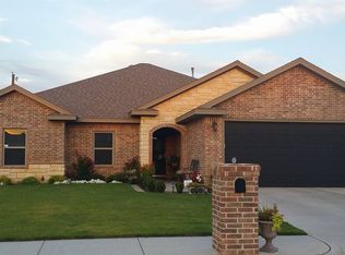 824 Avenue S, Shallowater, TX 79363
