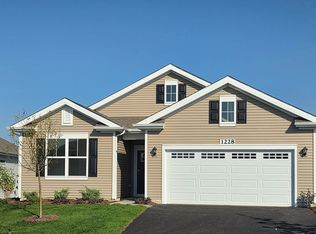 1228 Wild Tulip Cir, Bartlett, IL 60103