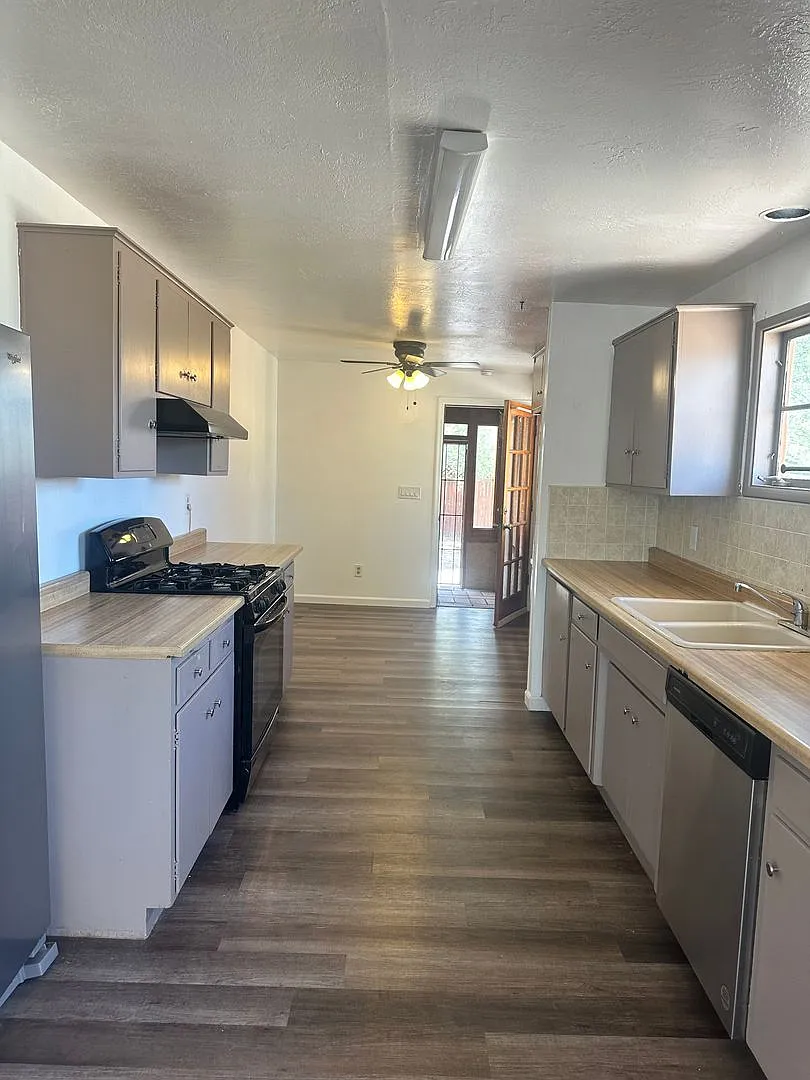 Hildreth-7150 — Photo 4