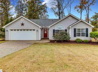 14 Flowerwood Dr, Greer, SC 29651