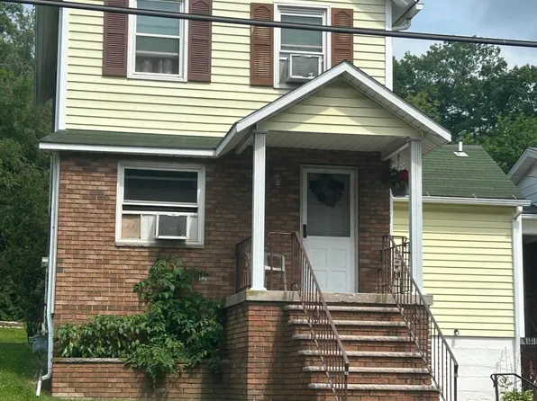 351 Irving St, Olyphant, PA 18447