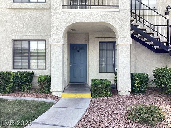 4th image of 4801 Nara Vista Way Unit 103