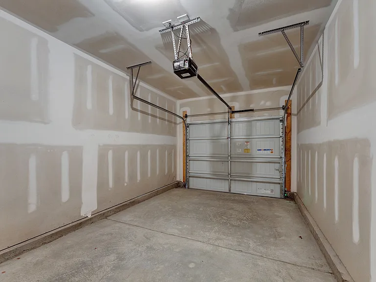 1017 Badlands St — Photo 26