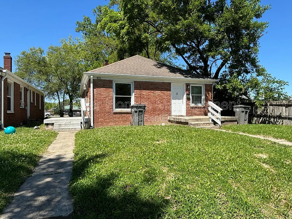 932 N Leland Ave #932