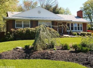 16521 Walnut Hill Rd, Gaithersburg, MD 20877