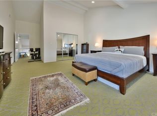 15 Dewberry Way, Irvine, CA 92612