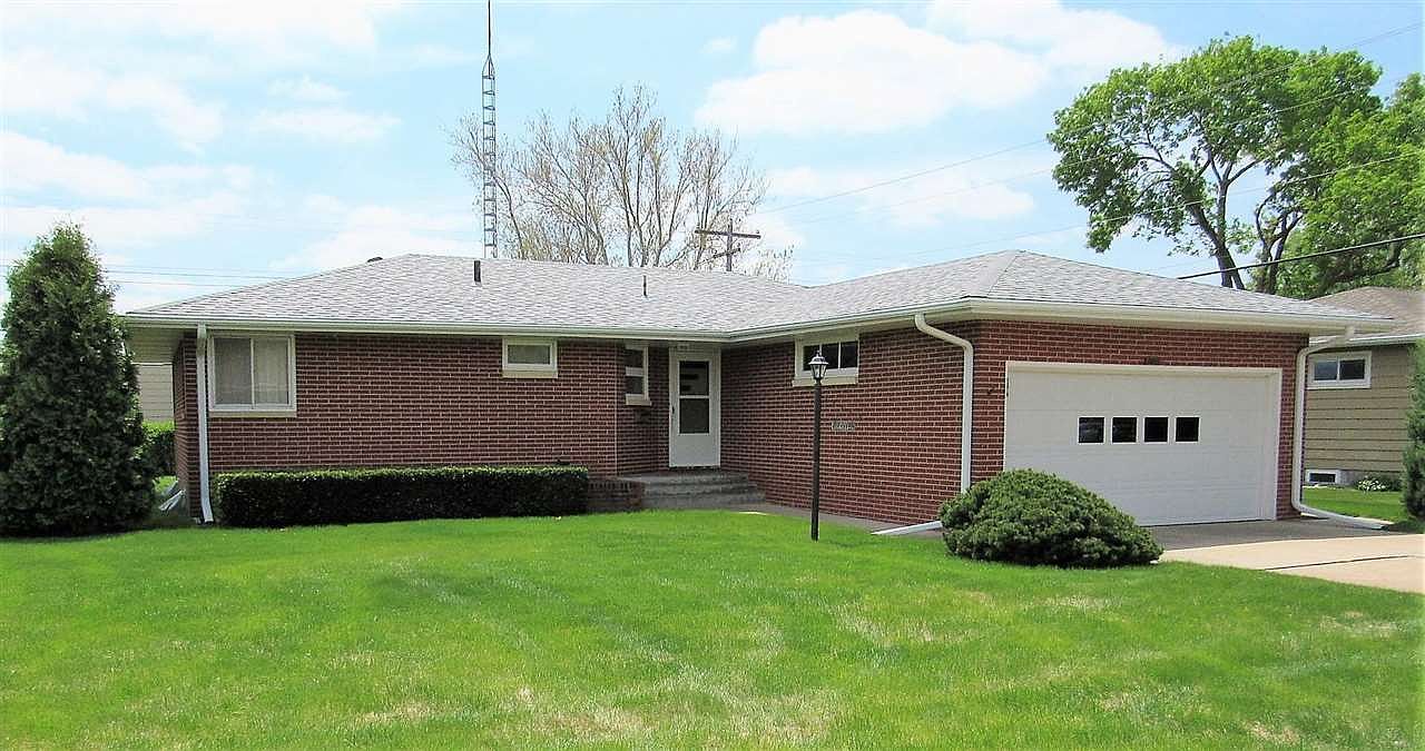 2015 25th St, Columbus, NE 68601 Zillow