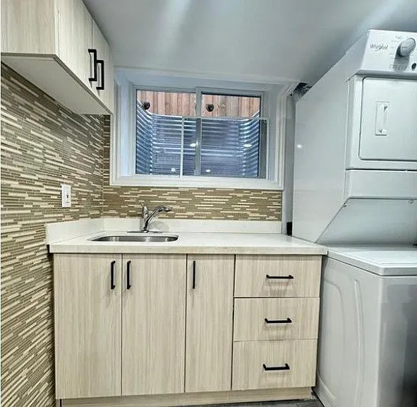 659 Roselaire Trl #BASEMENT — Photo 6