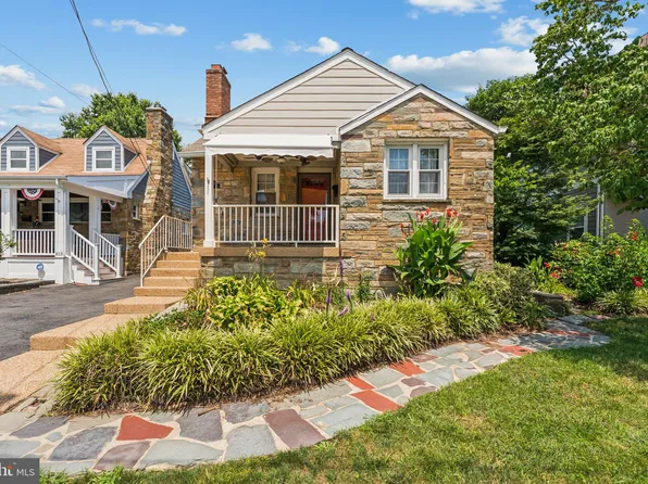 609 21st St S, Arlington, VA 22202