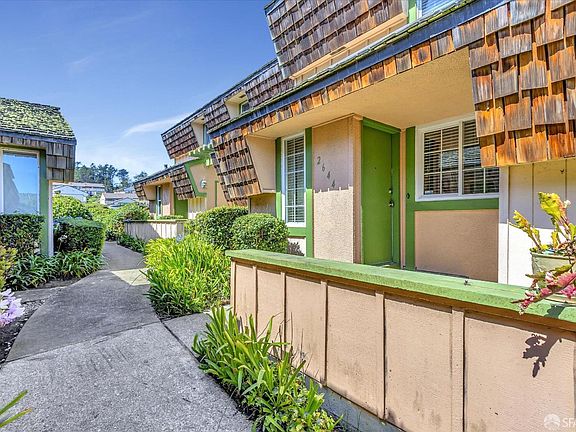 3rd image of 2644 Meath Dr