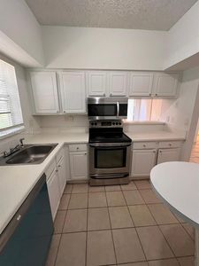 (Undisclosed Address), Hollywood, FL, 33024