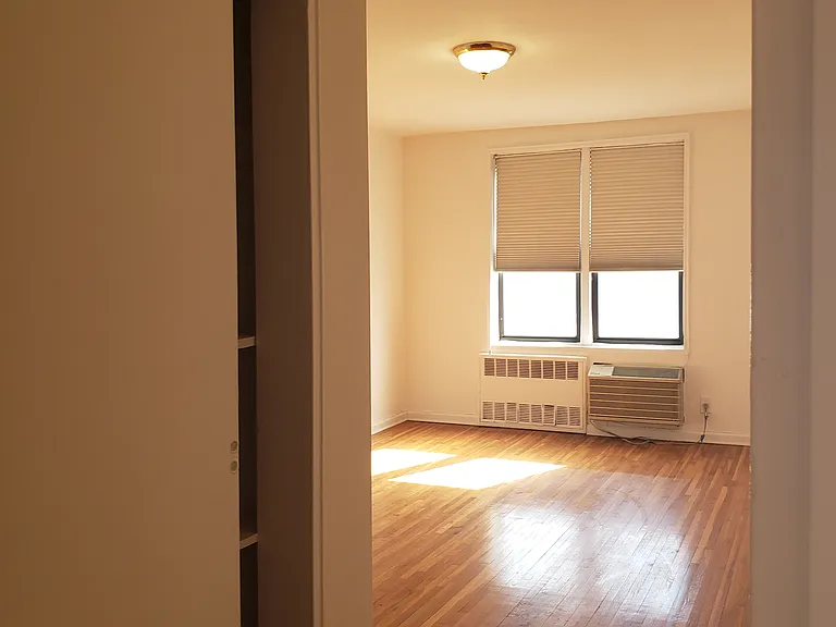 100-25 Queens Blvd #5-N — Photo 13