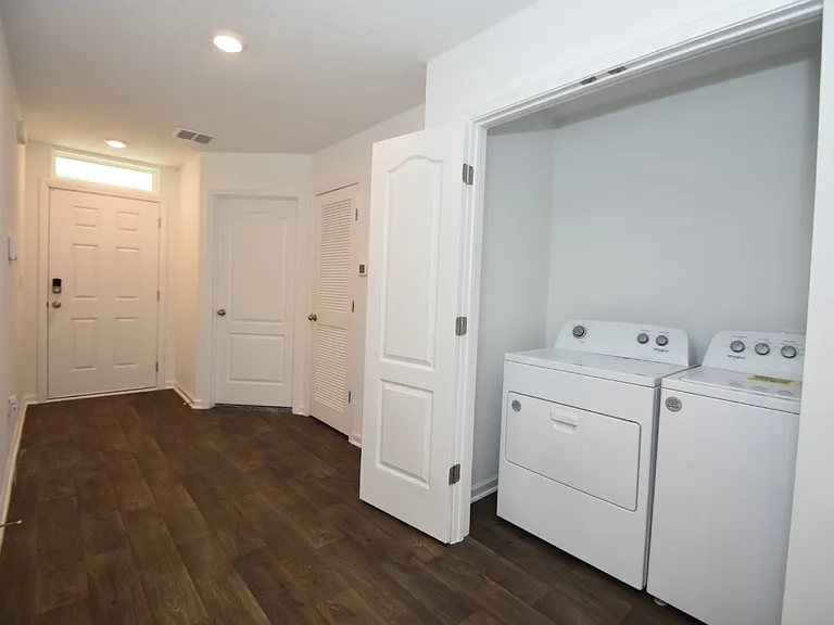 6 Prosperity Ln #B — Photo 33