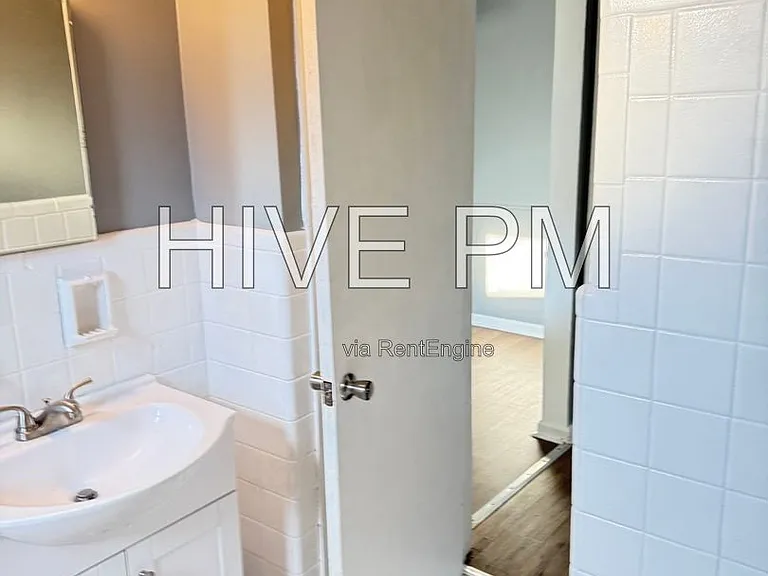 3926 E Gatewood Ln #2 — Photo 16