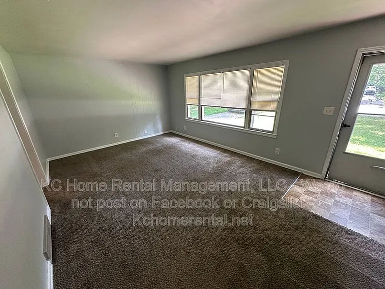 5160 Halsey St — Photo 9